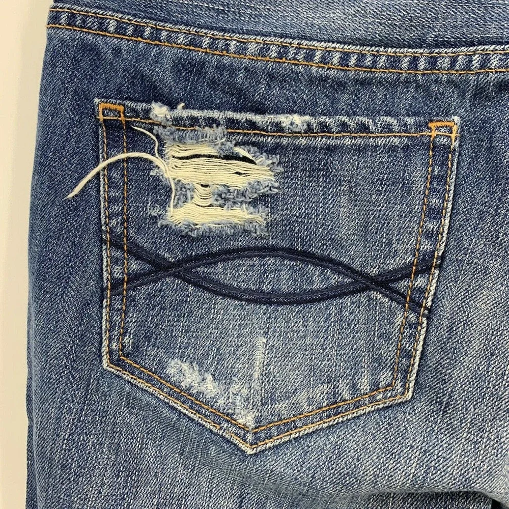 Abercrombie & Fitch Distressed Destroyed Ripped Tapered Jeans Size 4 Medium Wash